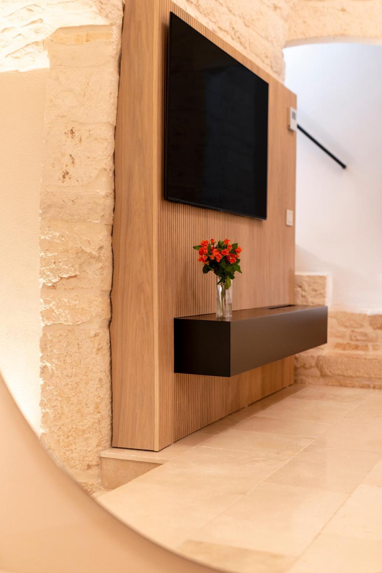 Ferienwohnung Naiira Luxury Trullo - Jacuzzi And Patio Alberobello Exterior foto